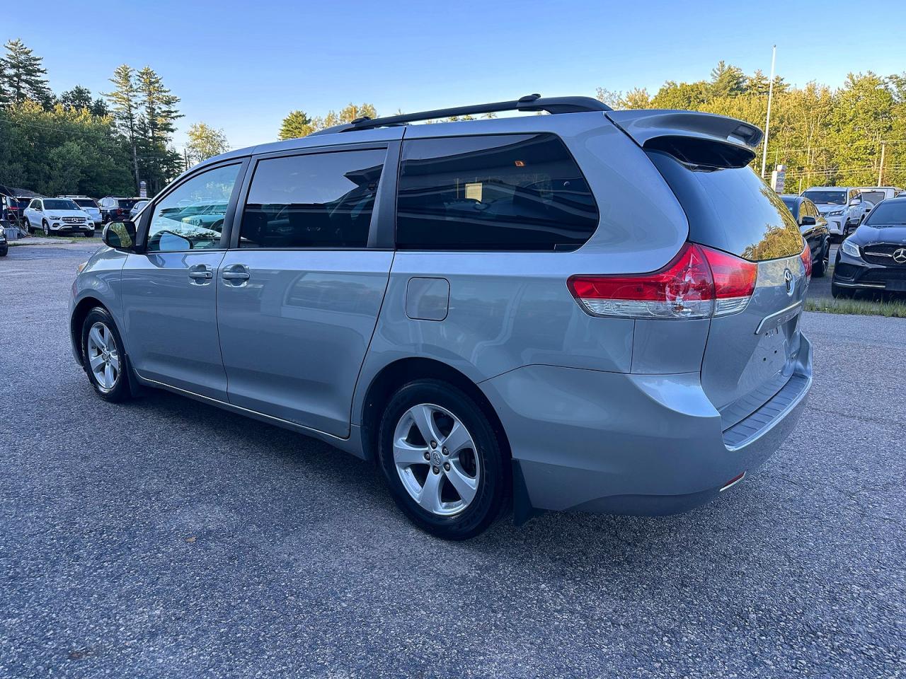 2014 Toyota Sienna Le Silver vin: 5TDKK3DCXES478665