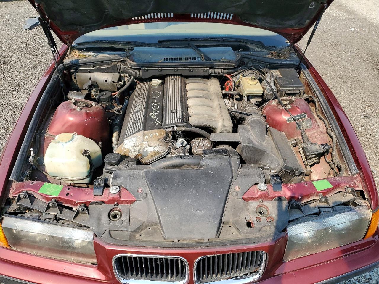 1994 Bmw 325 Ic Automatic Red vin: WBABJ6323RJD32950