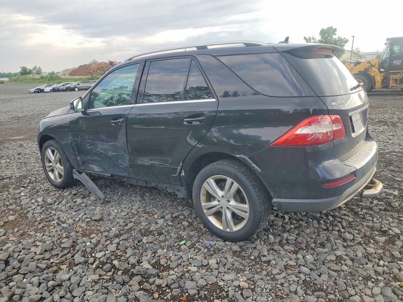 2013 Mercedes-benz Ml 350 4matic Черный vin: 4JGDA5HB6DA175916