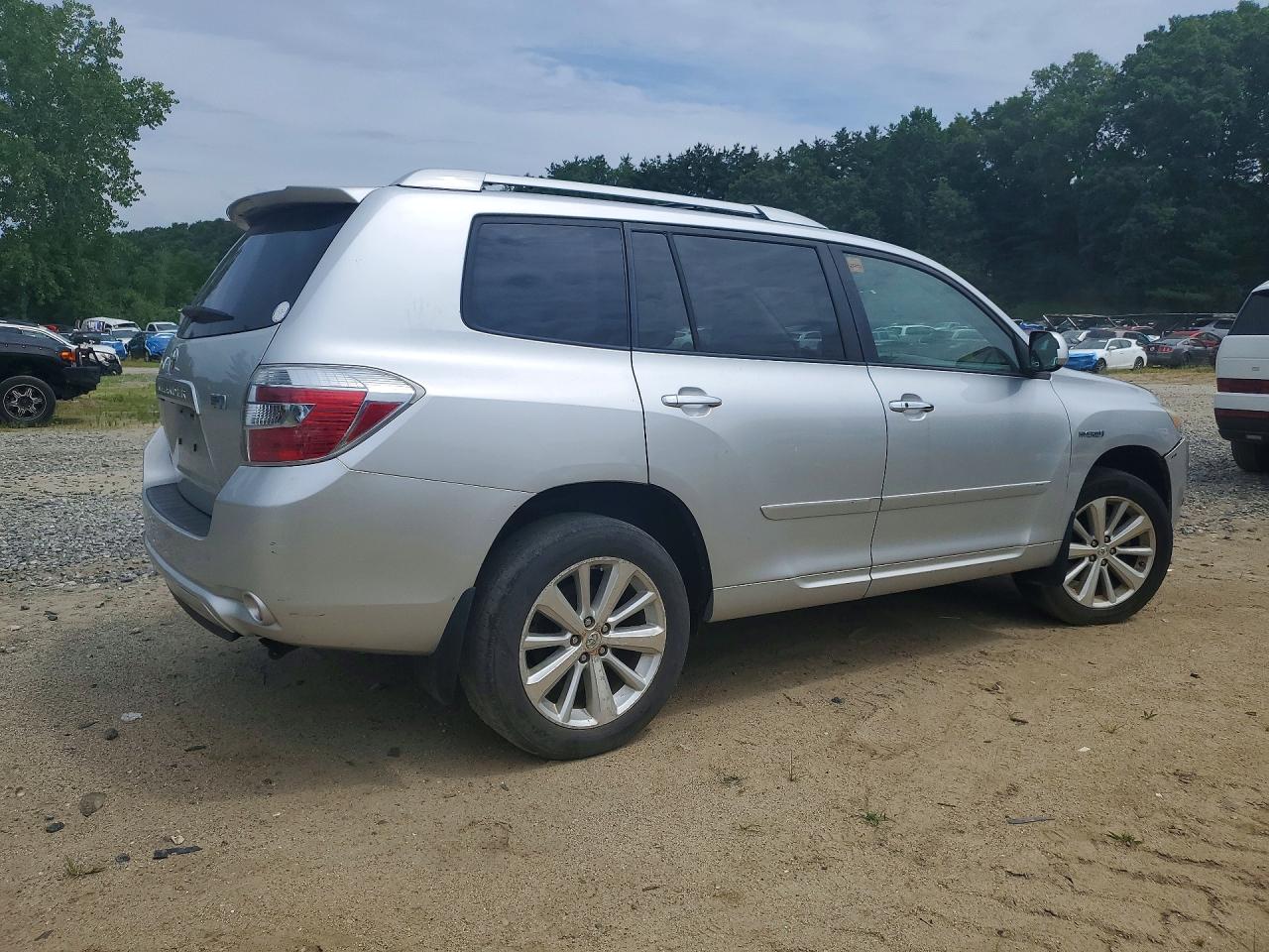 2009 Toyota Highlander Hybrid Silver vin: JTEEW41A492026567