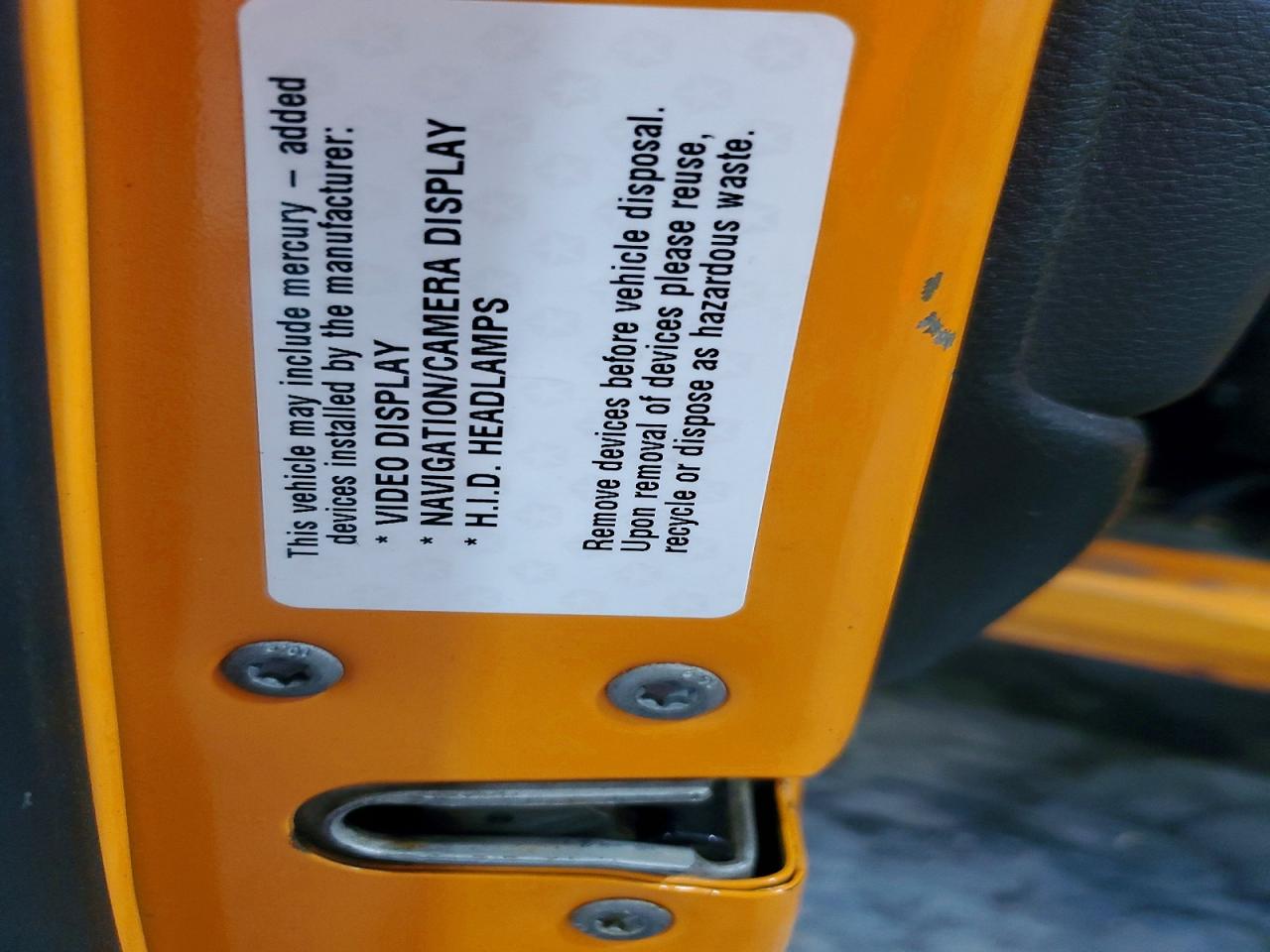 2013 Jeep Wrangler Unlimited Sport Yellow vin: 1C4BJWDG3DL557117