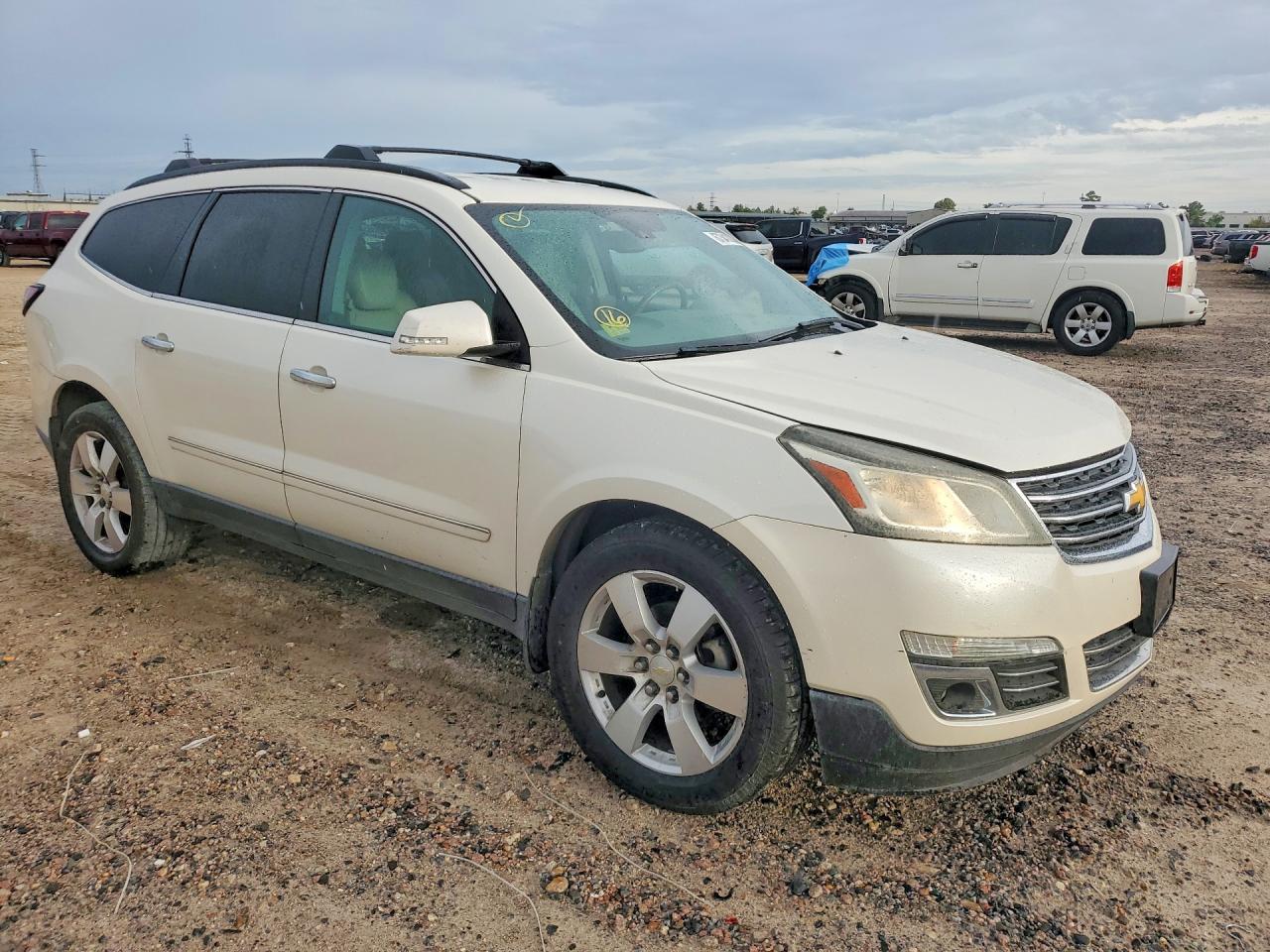 2014 Chevrolet Traverse Ltz Cream vin: 1GNKRJKD8EJ301841