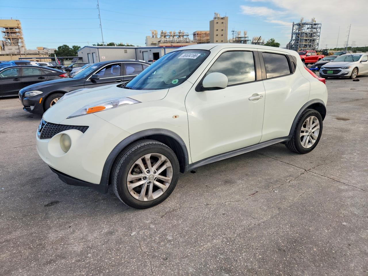 2012 Nissan Juke S White vin: JN8AF5MR9CT102140