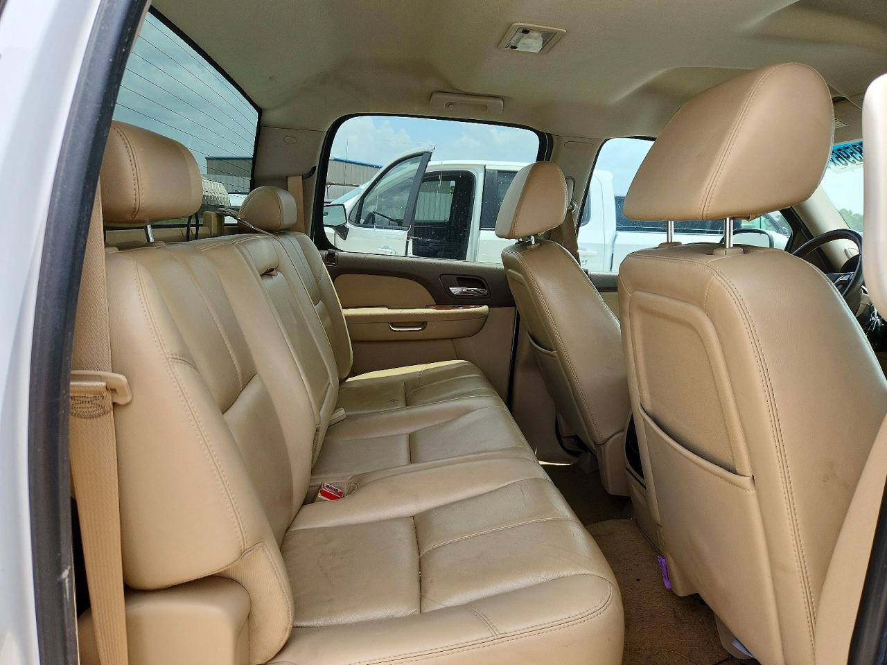 2007 Gmc New Sierra K1500 White vin: 2GTEK133771689710