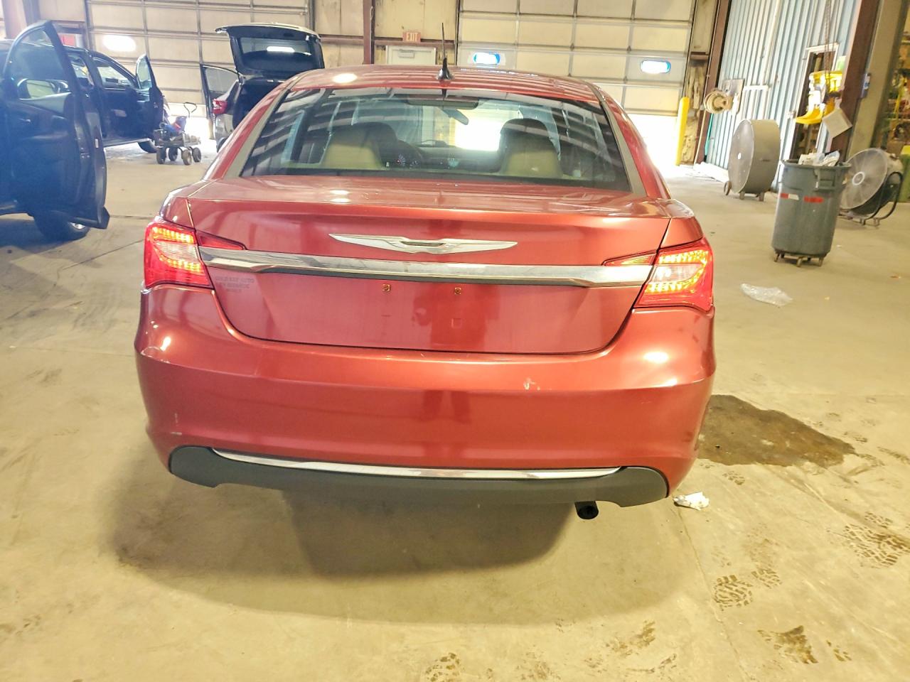 2012 Chrysler 200 Touring Red vin: 1C3CCBBB4CN168556