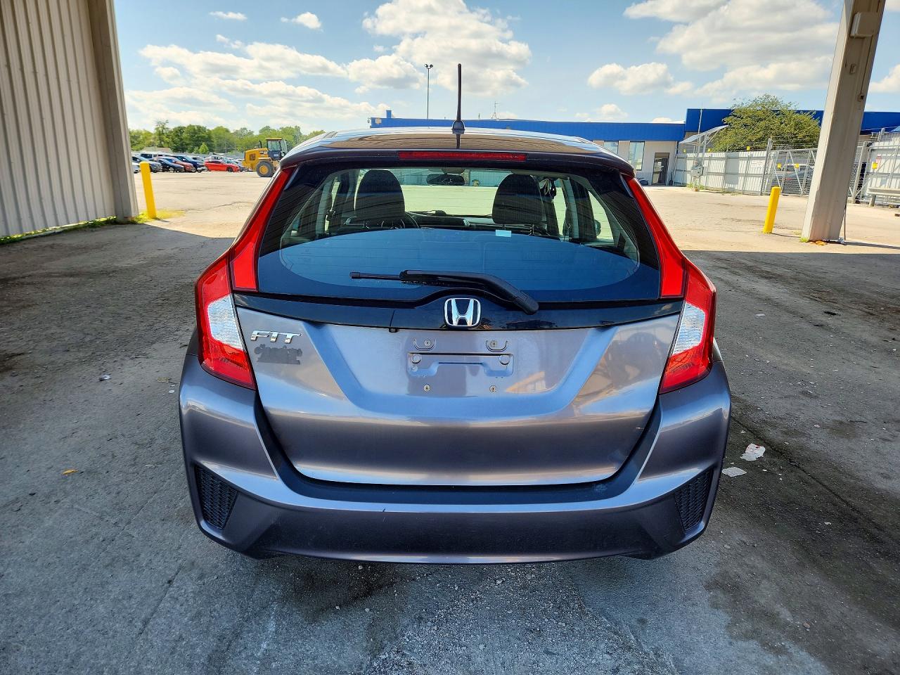 2015 Honda Fit Lx Gray vin: 3HGGK5H53FM716081