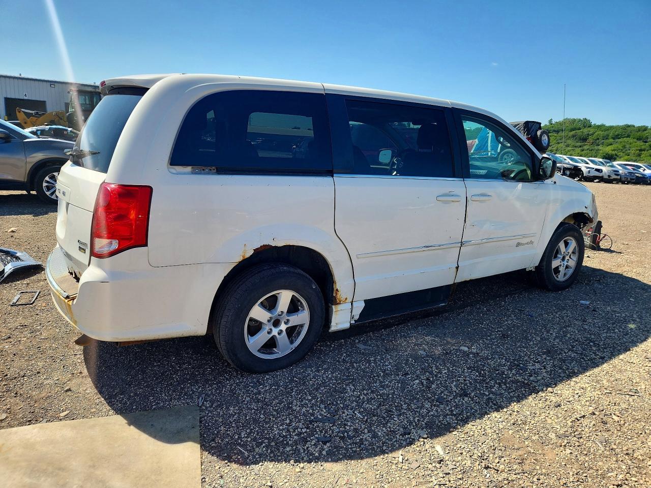 2012 Dodge Grand Caravan Crew White vin: 2C4RDGDG9CR177846