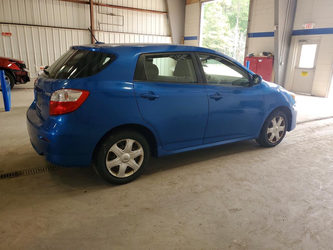 2009 Toyota Matrix Base Blue vin: 2T1KU40E49C038902