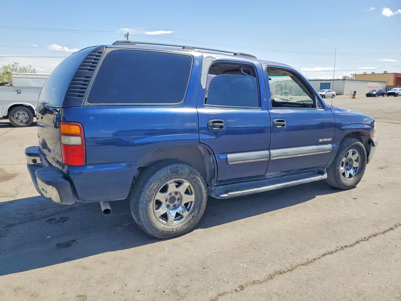 2003 Chevrolet Tahoe C1500 Blue vin: 1GNEC13V63R135209