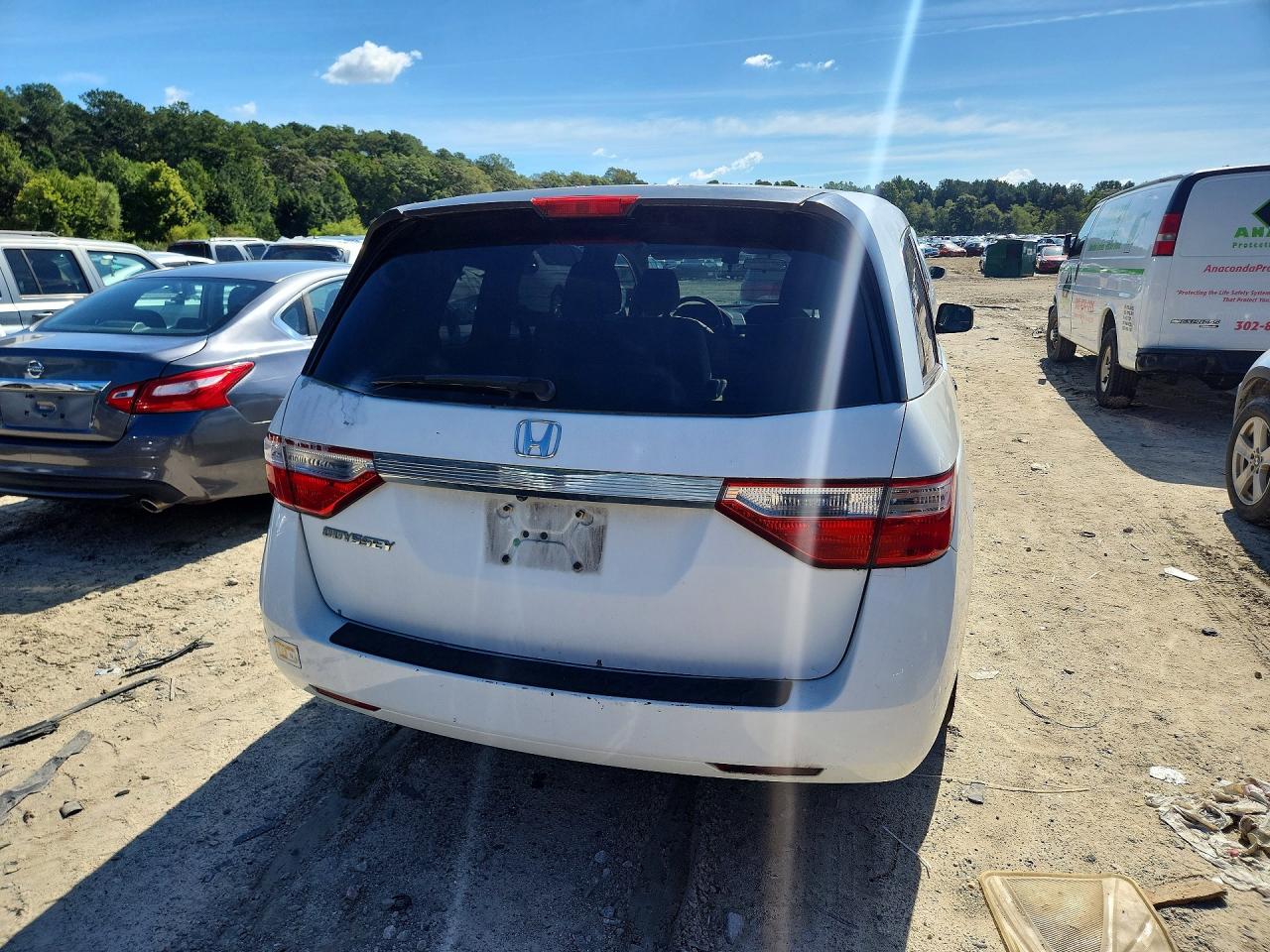 2013 Honda Odyssey Lx White vin: 5FNRL5H24DB071923