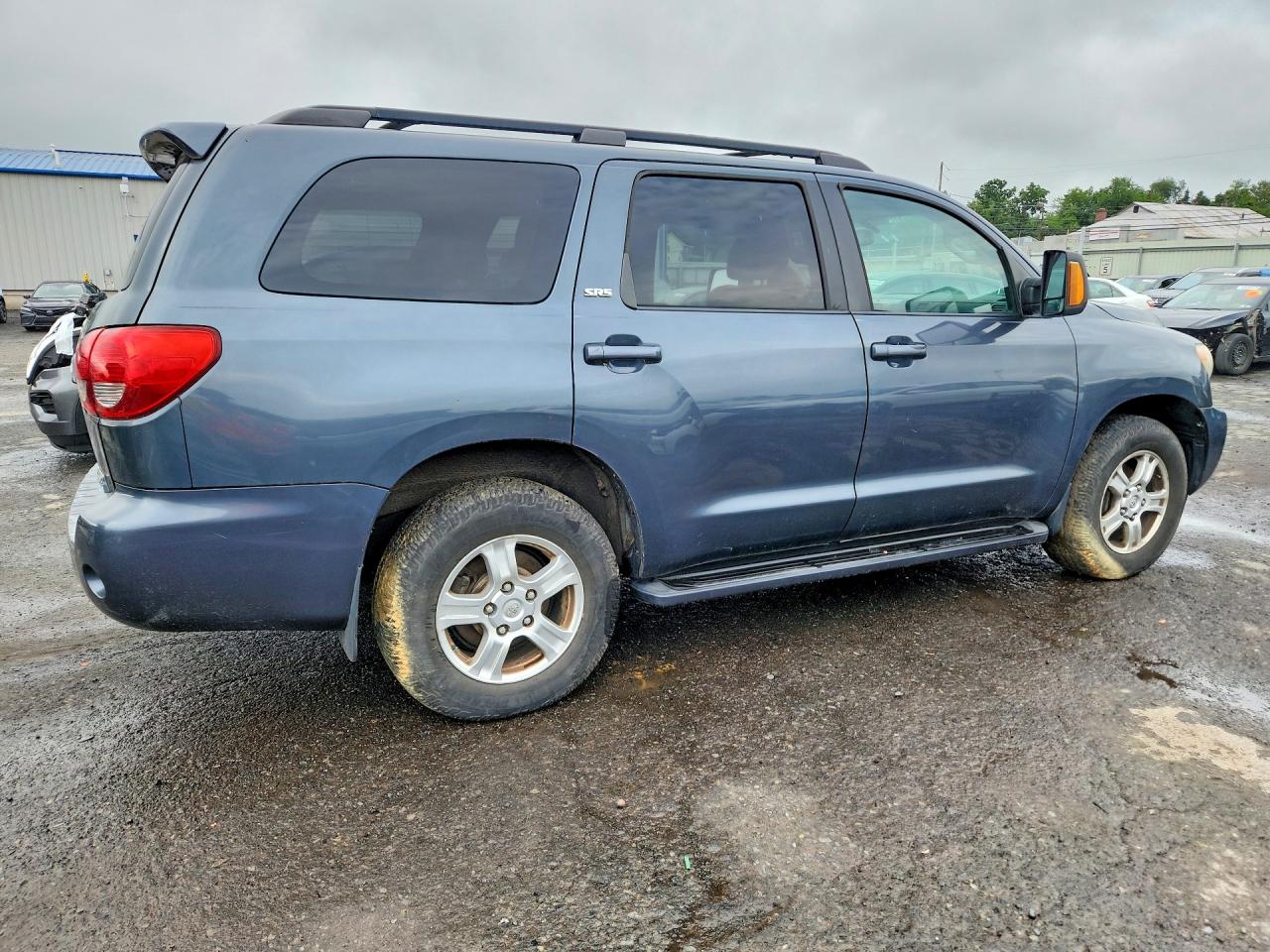 2008 Toyota Sequoia Sr5 Blue vin: 5TDBY64A68S013898