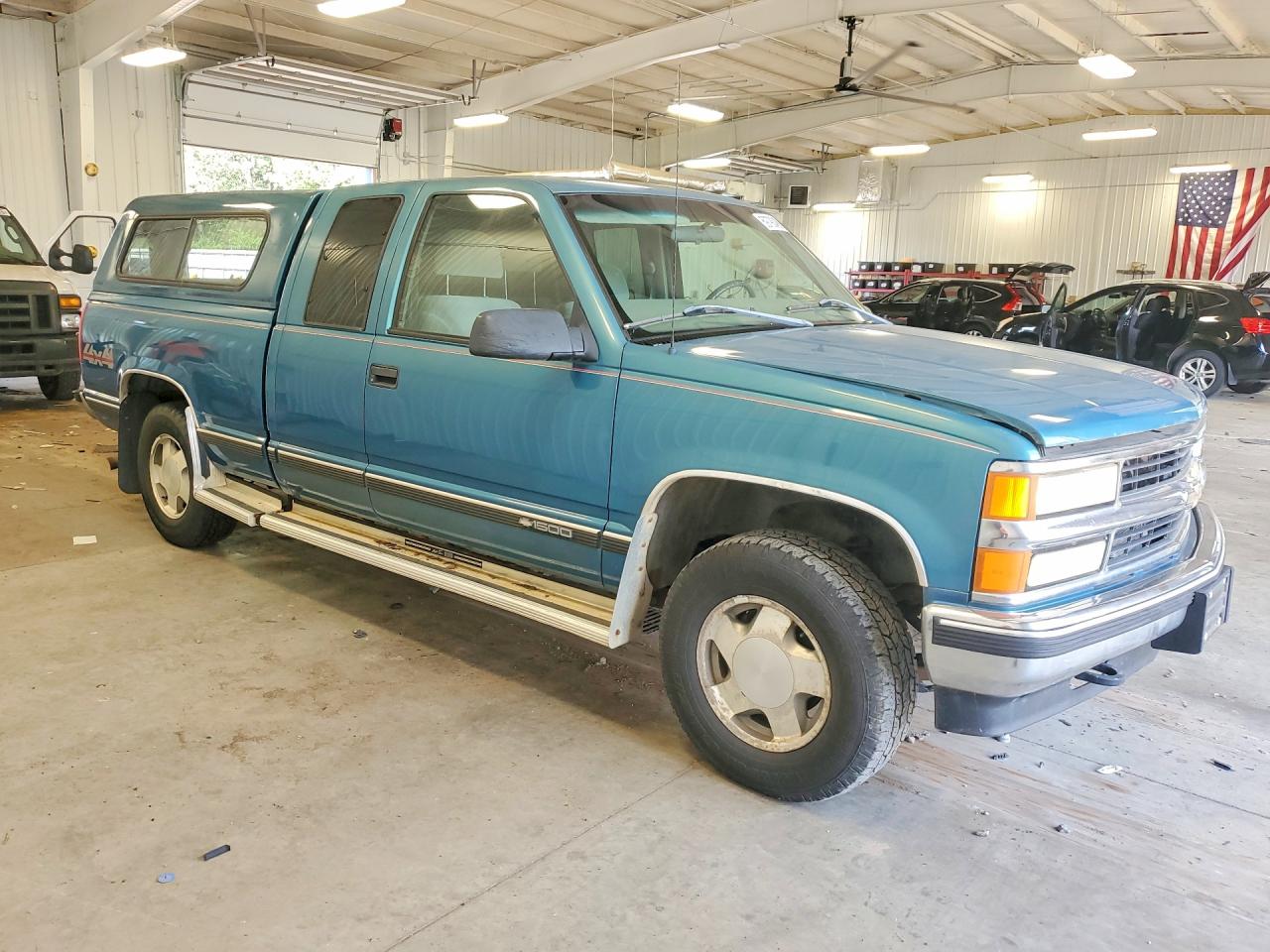 1998 Chevrolet Gmt-400 K1500 Blue vin: 2GCEK19R9W1150063