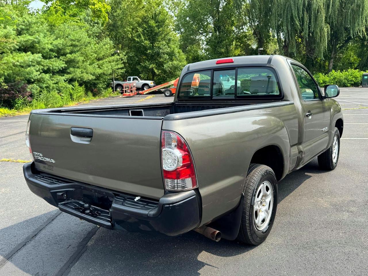 2009 Toyota Tacoma Base Brown vin: 5TENX22N49Z605075