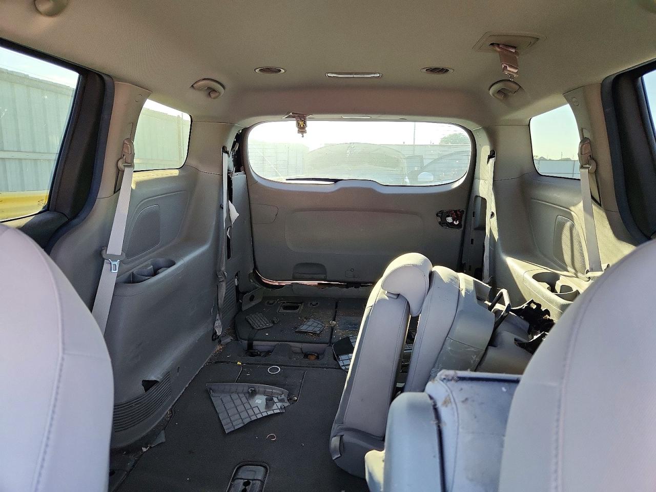 2021 Kia Sedona Lx Black vin: KNDMB5C18M6673831