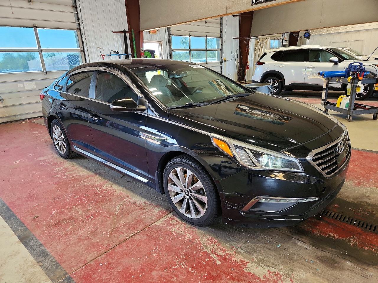 2015 Hyundai Sonata Sport Черный vin: 5NPE34AF5FH237540
