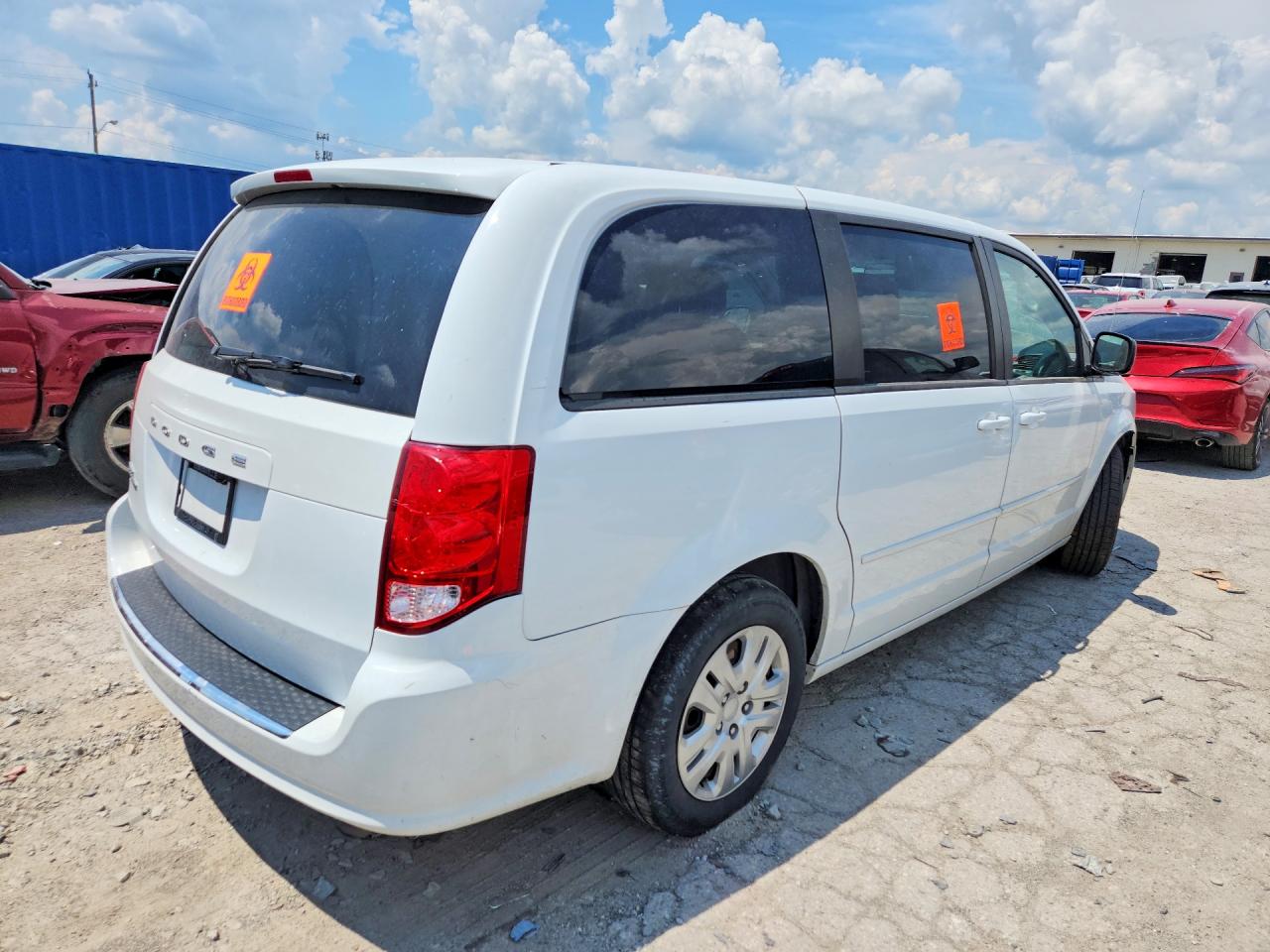 2015 Dodge Grand Caravan Se White vin: 2C4RDGBG0FR568746