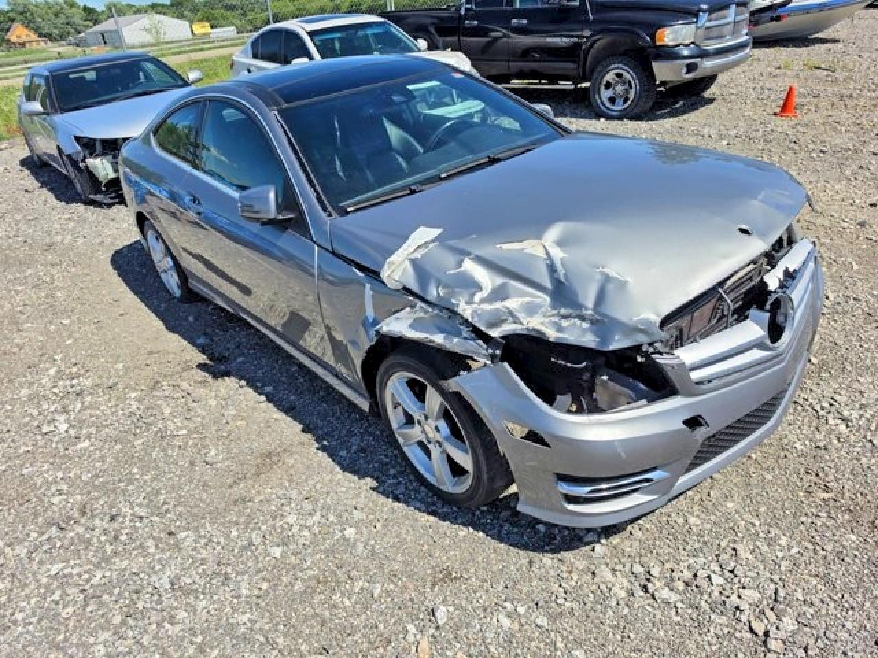 2012 Mercedes-benz C 250 Gray vin: WDDGJ4HB2CF792300