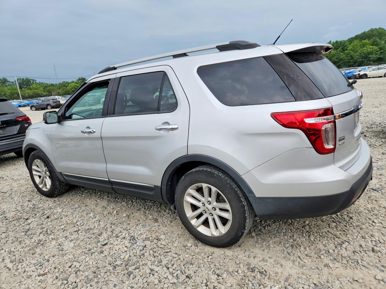 2014 Ford Explorer Xlt Серебряный vin: 1FM5K7D86EGB77025