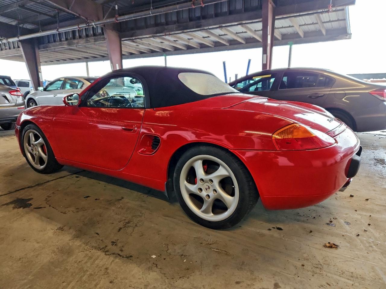2001 Porsche Boxster Red vin: WP0CA29881U626226