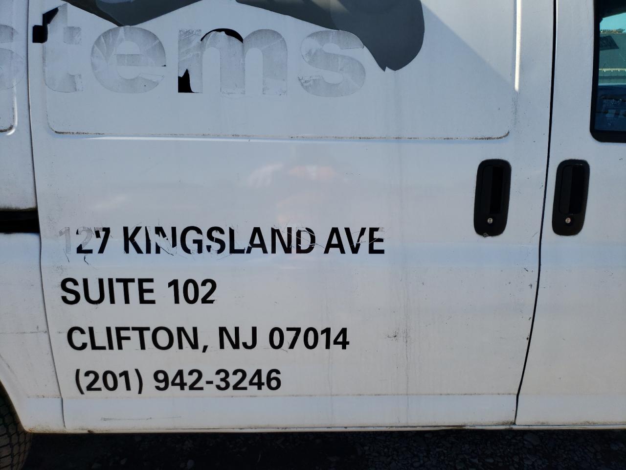2010 Gmc Savana G1500 White vin: 1GTUHAD42A1139409