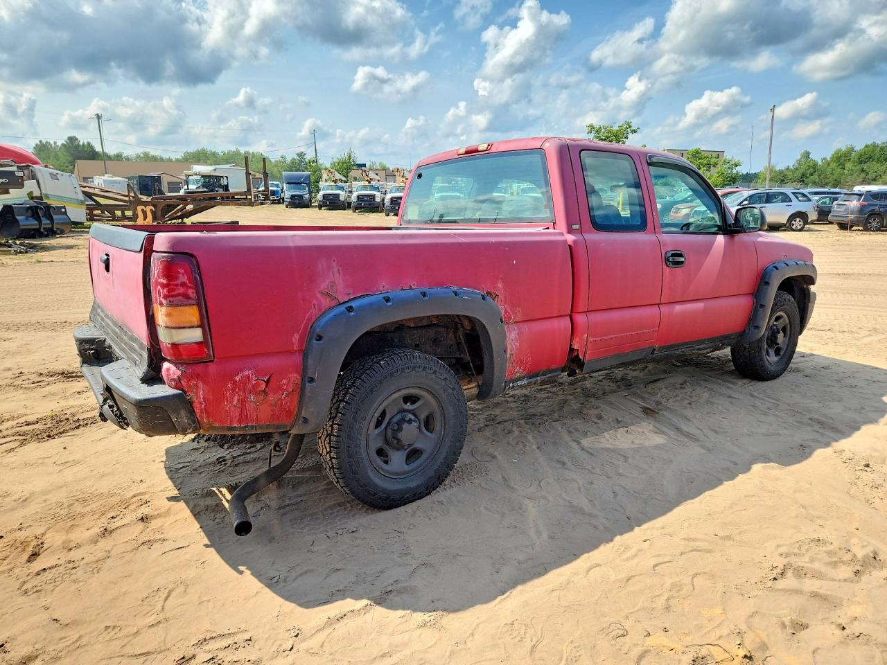 2002 Chevrolet Silverado K1500 Red vin: 2GCEK19T821311573