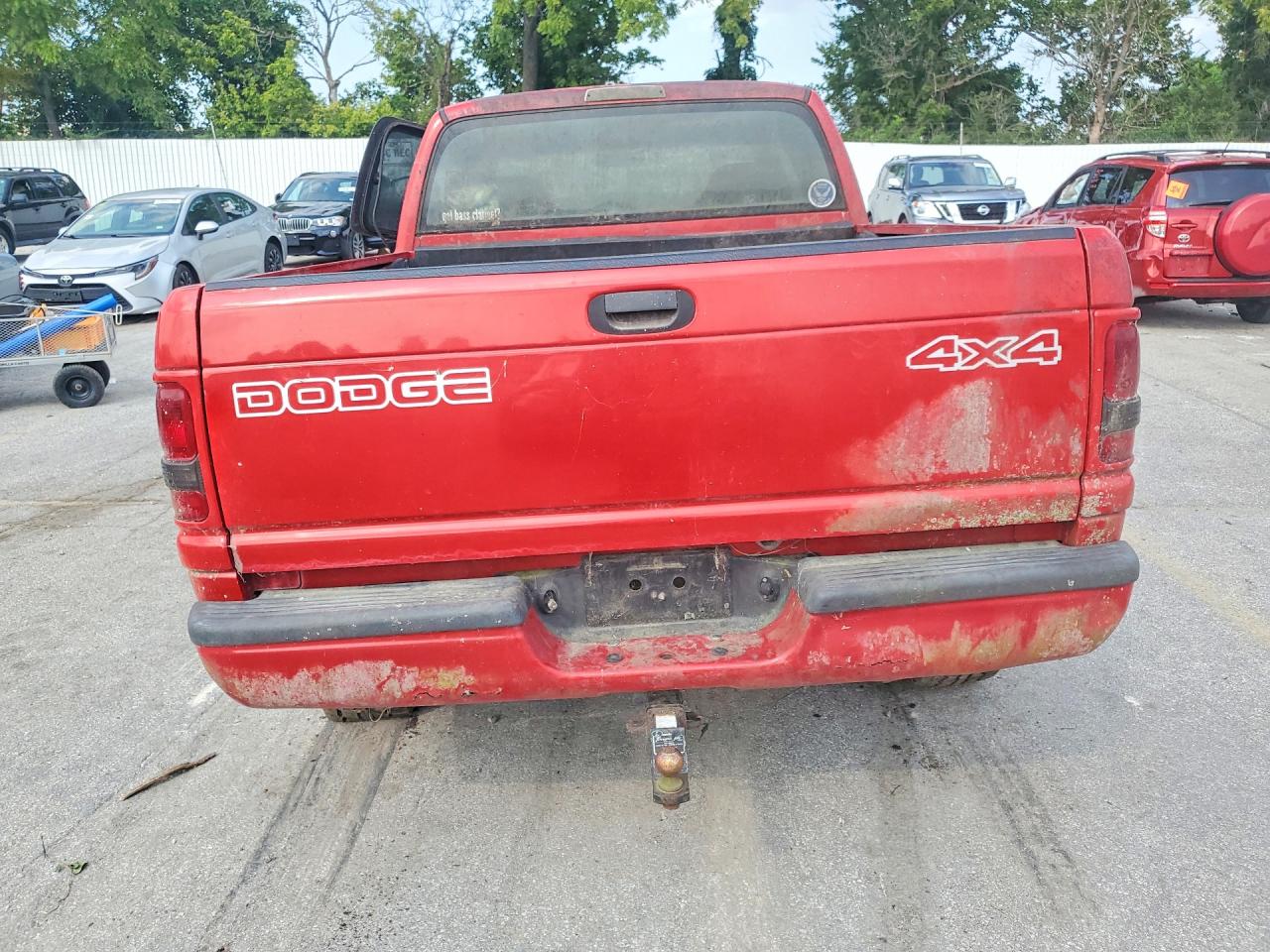 1999 Dodge Ram 1500 Red vin: 1B7HF13Y3XJ569440