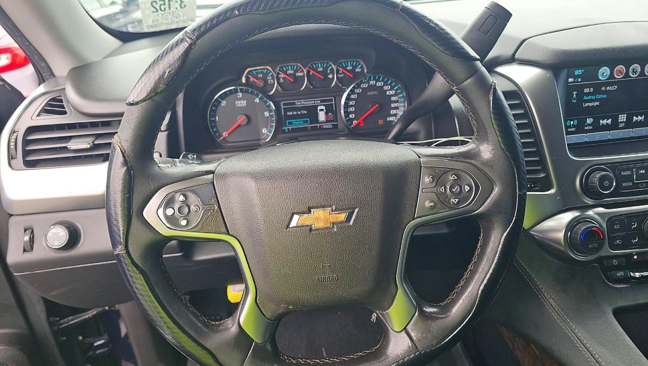 2020 Chevrolet Suburban C1500 Ls Черный vin: 1GNSCGKC3LR193672