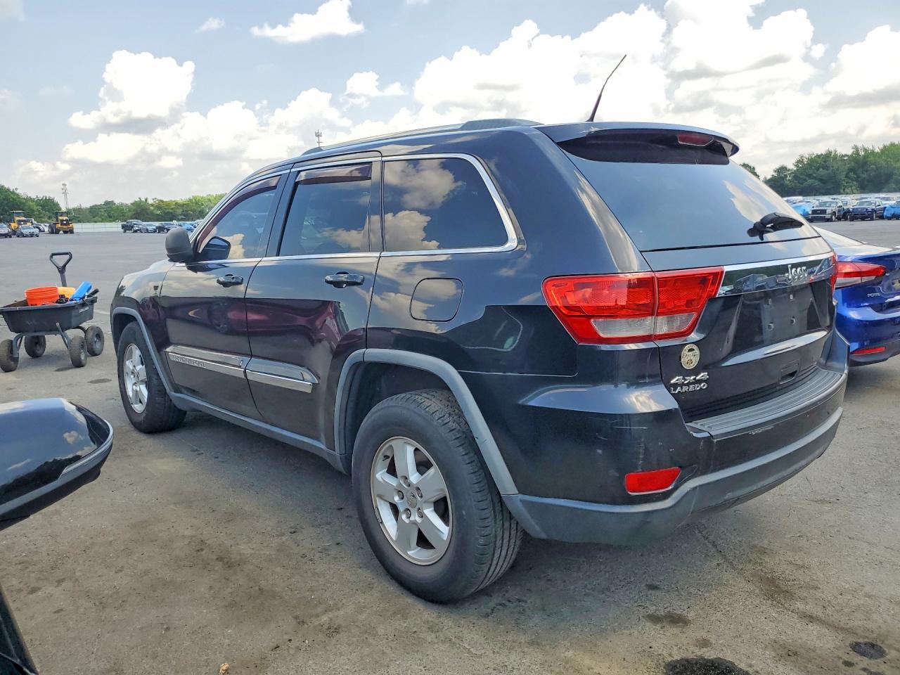 2011 Jeep Grand Cherokee Laredo Charcoal vin: 1J4RR4GG4BC515389