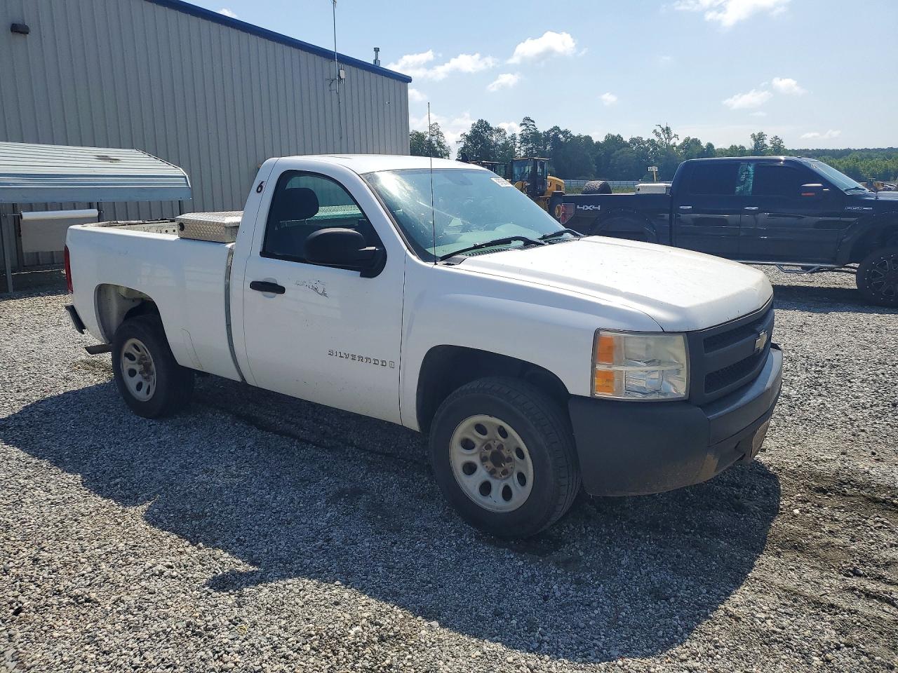 2008 Chevrolet Silverado C1500 White vin: 1GCEC14X28Z153920