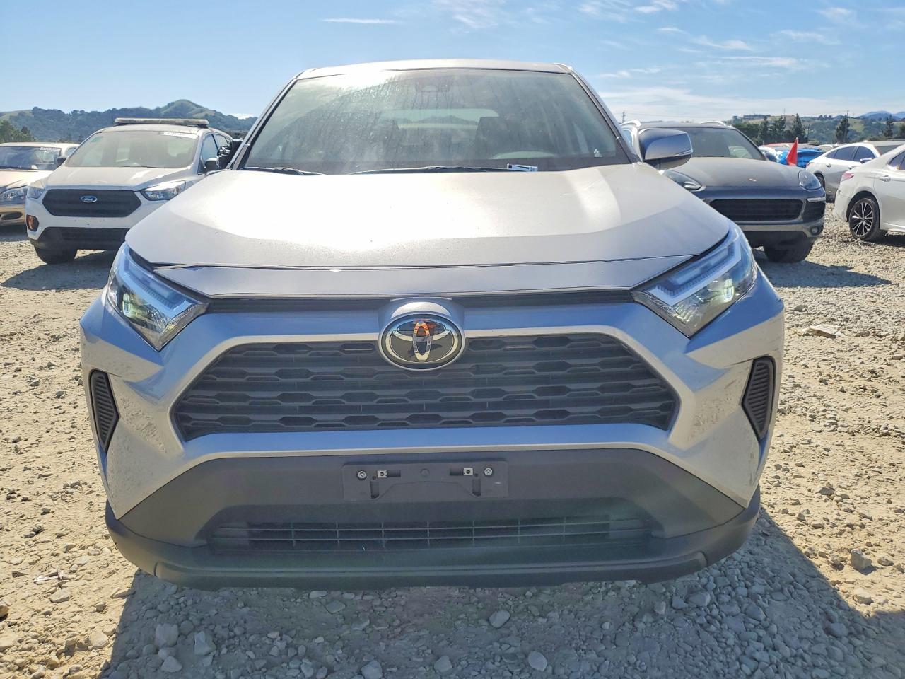 2024 Toyota Rav4 Le Silver vin: 2T3K1RFV0RC269686