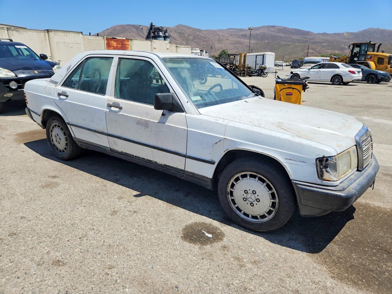 1988 Mercedes-benz 190 E 2.3 White vin: WDBDA28D4JF416521