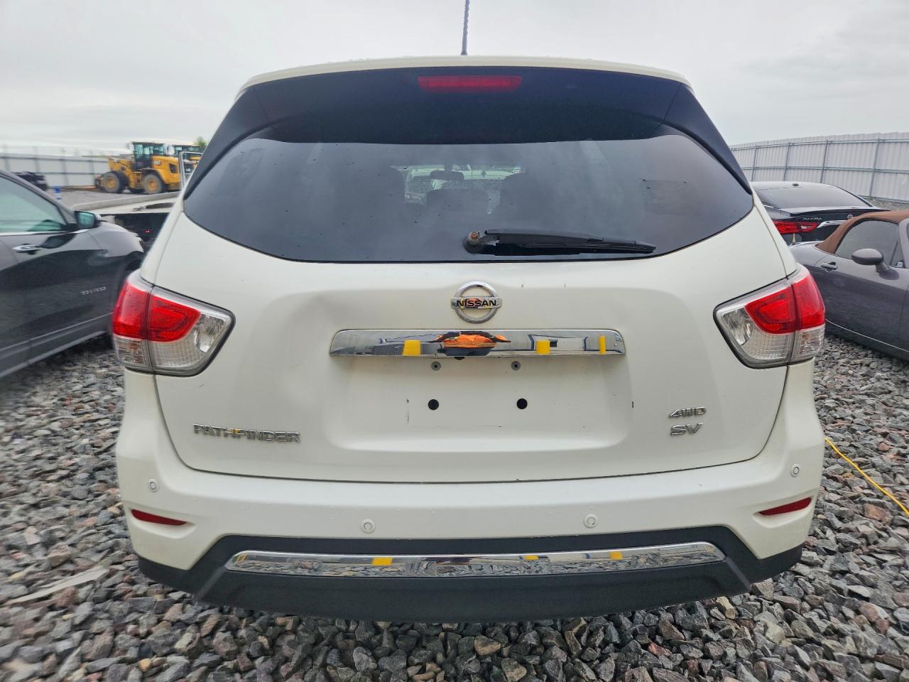2014 Nissan Pathfinder Sv White vin: 5N1AR2MM0EC688294