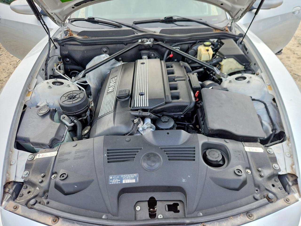 2005 Bmw Z4 3.0 Silver vin: 4USBT53545LU10532