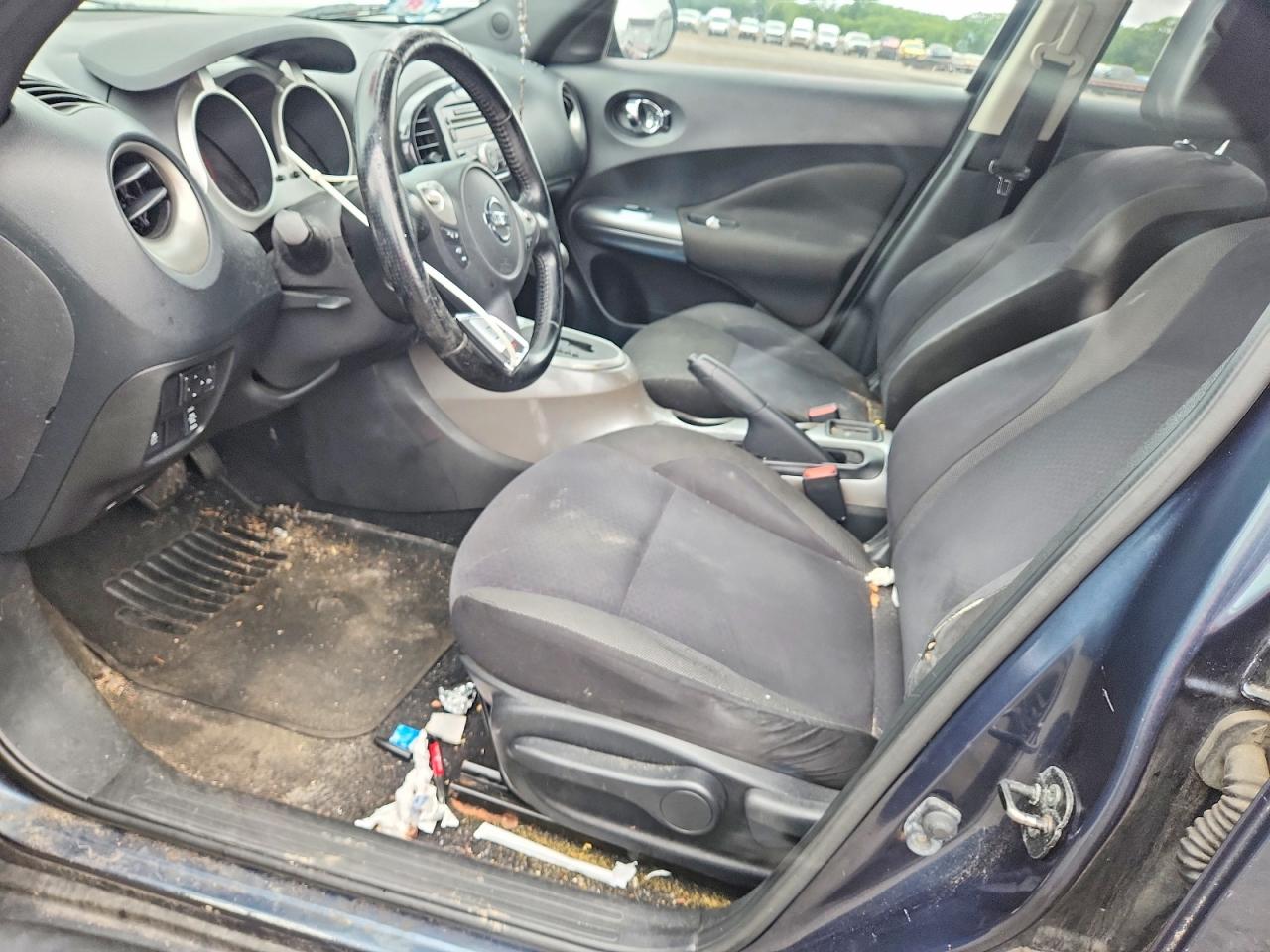 2011 Nissan Juke S Синий vin: JN8AF5MV6BT017428