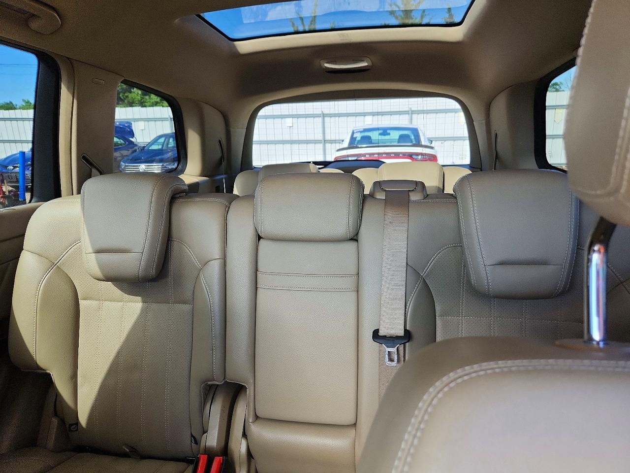 2014 Mercedes-benz Gl 450 4matic White vin: 4JGDF7CE8EA351719