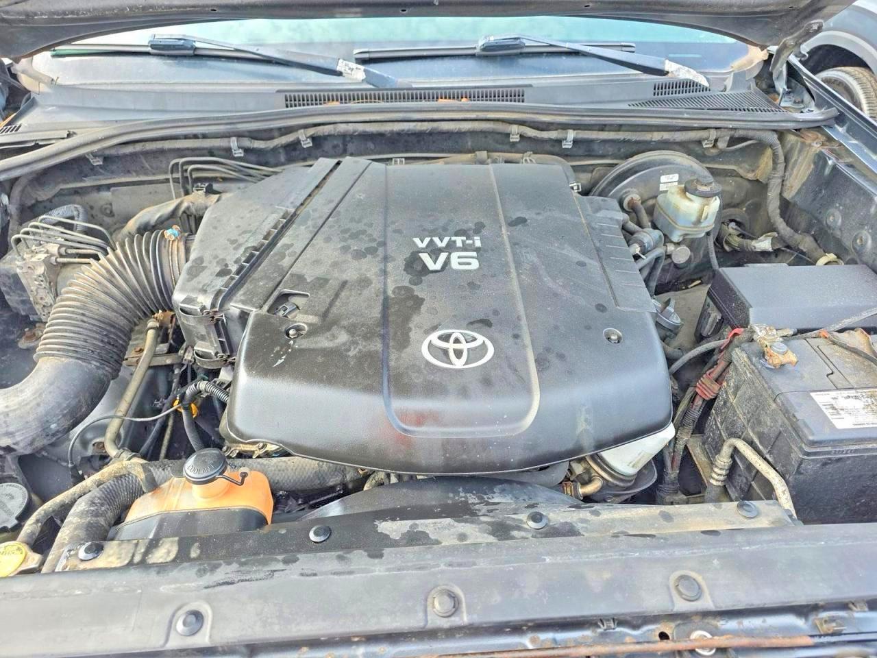 2009 Toyota Tacoma V6 Gray vin: 3TMLU42N79M024064