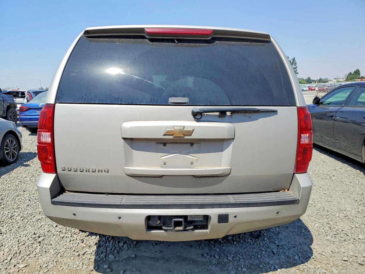 2007 Chevrolet Suburban K1500 Silver vin: 3GNFK16357G132986