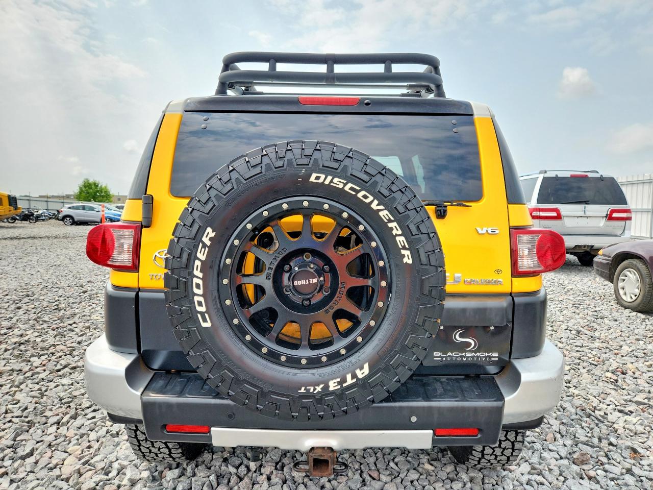 2007 Toyota Fj Cruiser Base Yellow vin: JTEBU11F270034792
