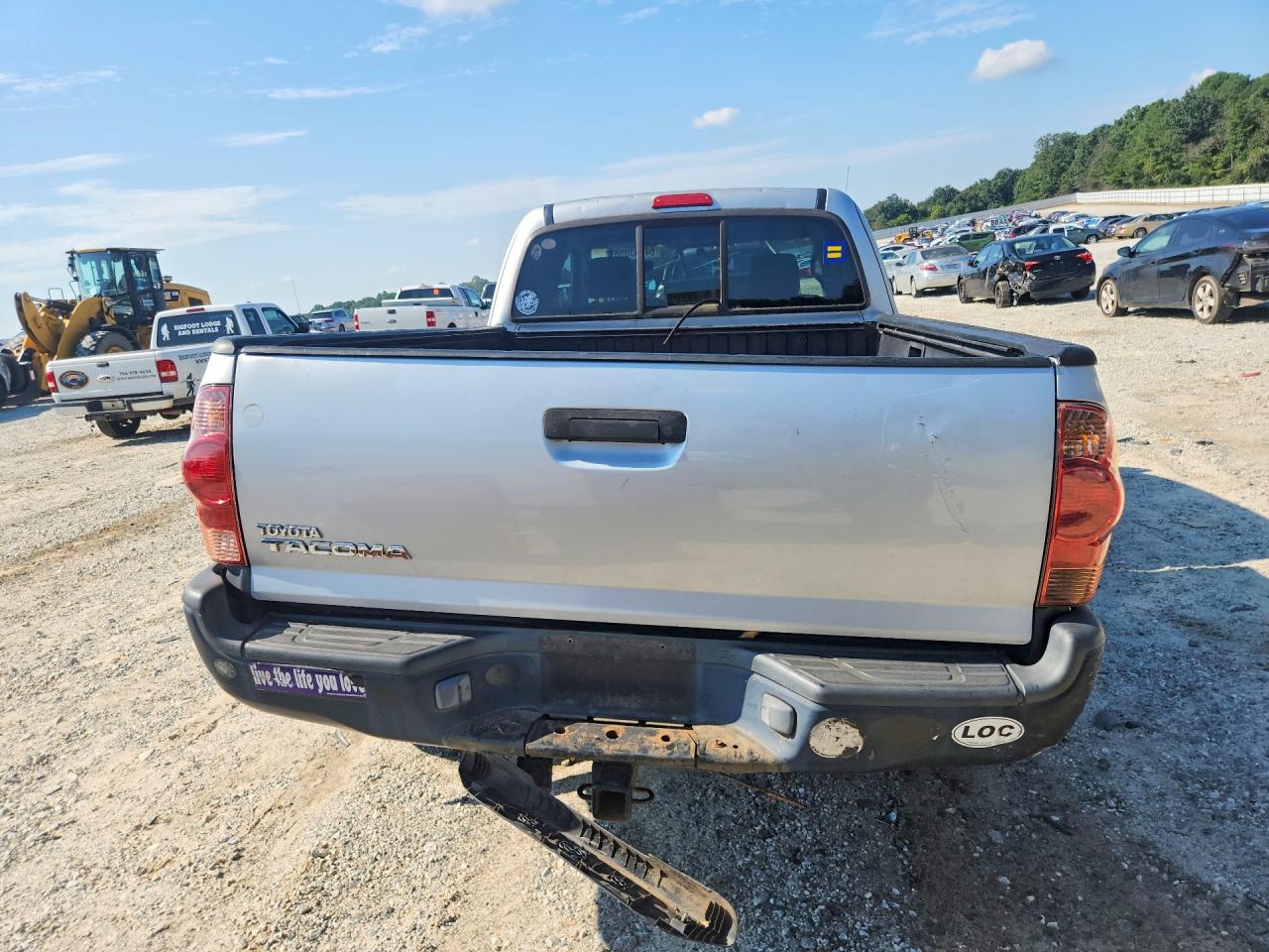 2006 Toyota Tacoma Base Silver vin: 5TEUX42N26Z209682