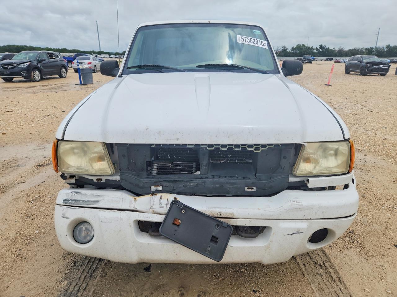 2001 Ford Ranger White vin: 1FTYR10U71PB76781