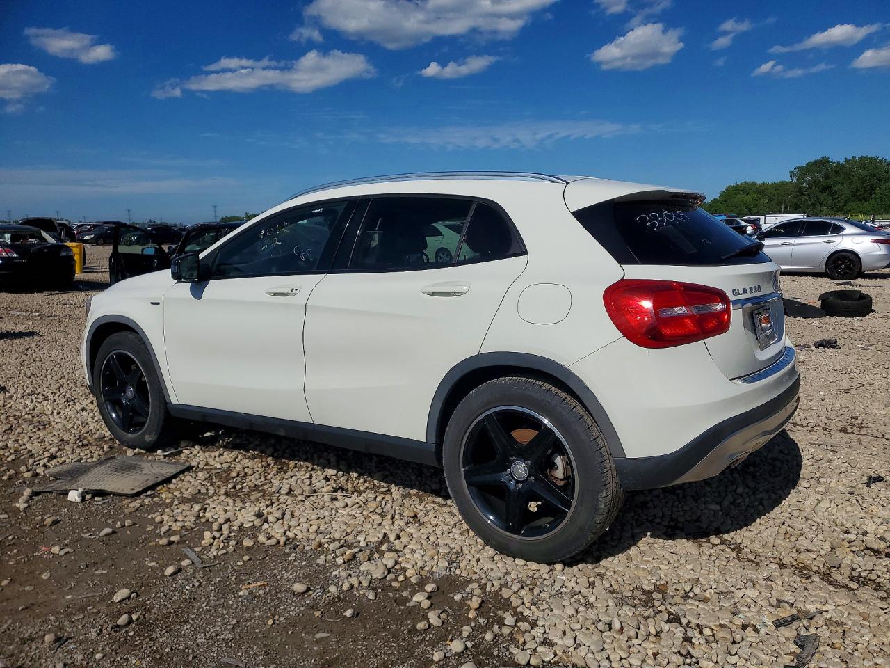 2015 Mercedes-benz Gla 250 4matic White vin: WDCTG4GB1FJ038339
