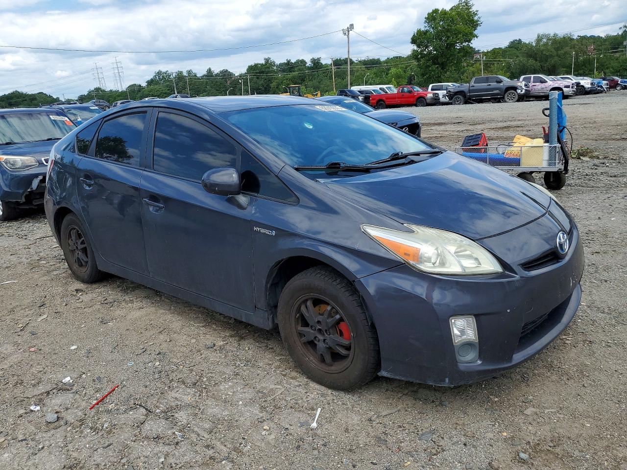 2011 Toyota Prius Two Серый vin: JTDKN3DU3B0267063