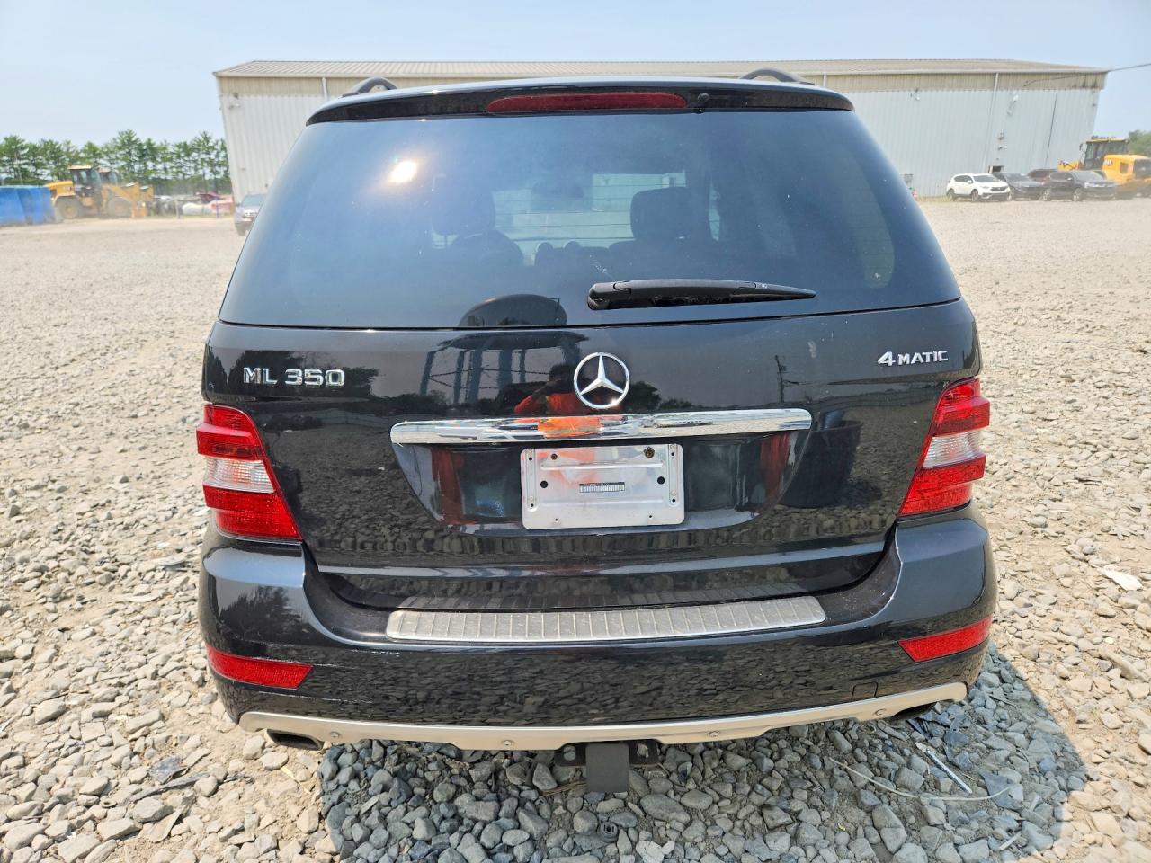 2011 Mercedes-benz Ml 350 4matic Black vin: 4JGBB8GB3BA631133