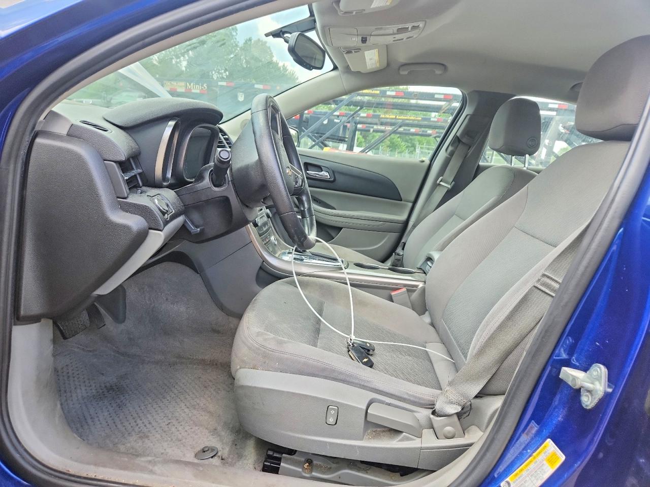 2013 Chevrolet Malibu Ls Blue vin: 1G11B5SA2DU104384