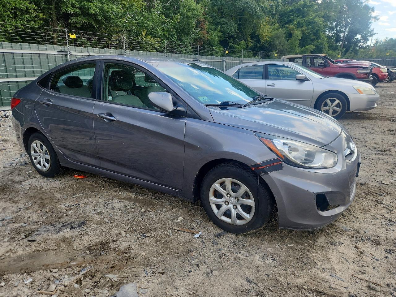 2014 Hyundai Accent Gls Gray vin: KMHCT4AE6EU720033