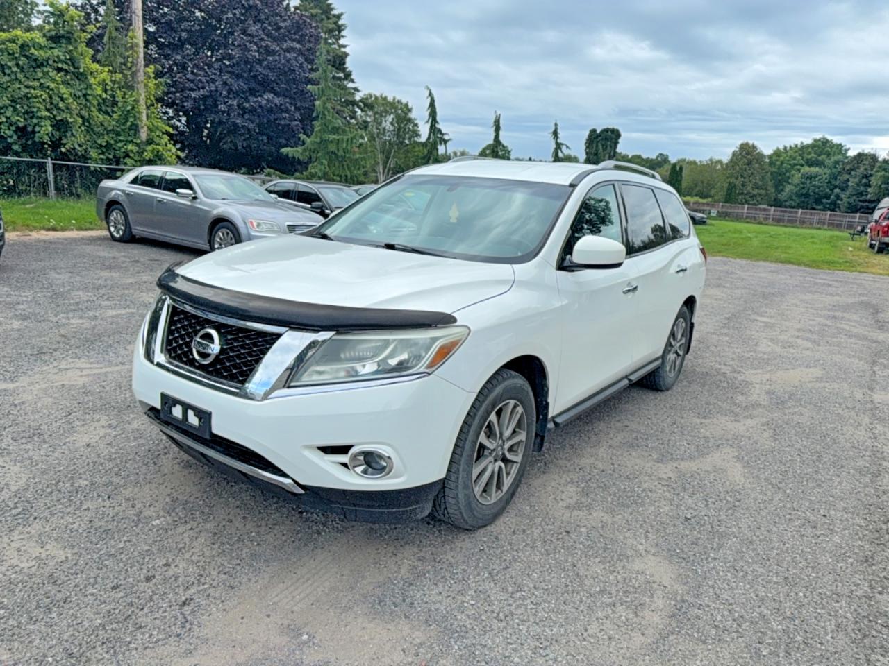 2013 Nissan Pathfinder S Белый vin: 5N1AR2MM3DC689843