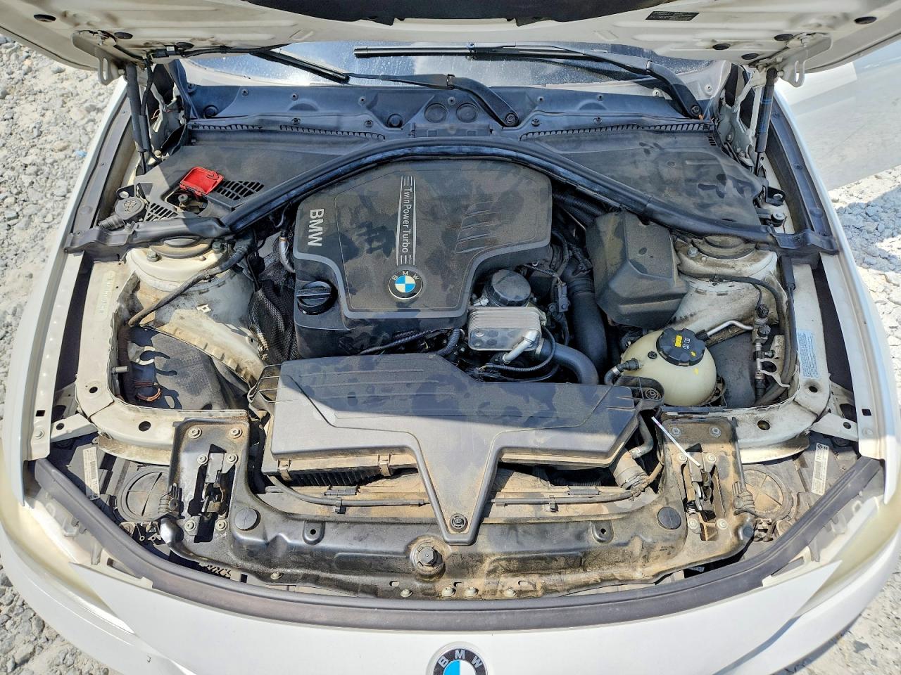 2015 Bmw 320 I White vin: WBA3B1C57FK137905