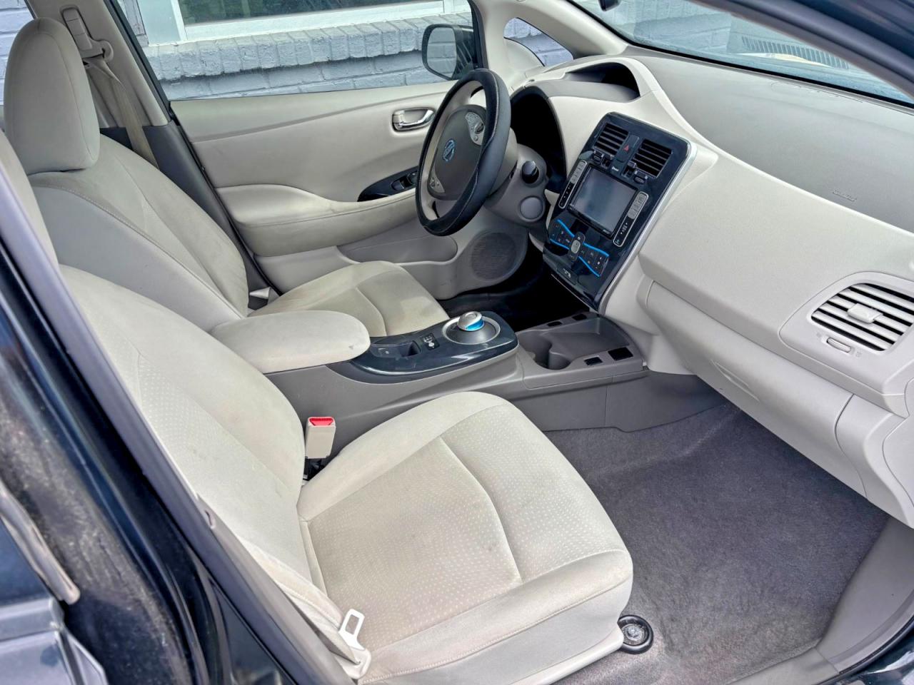 2011 Nissan Leaf Sv Black vin: JN1AZ0CP1BT005036