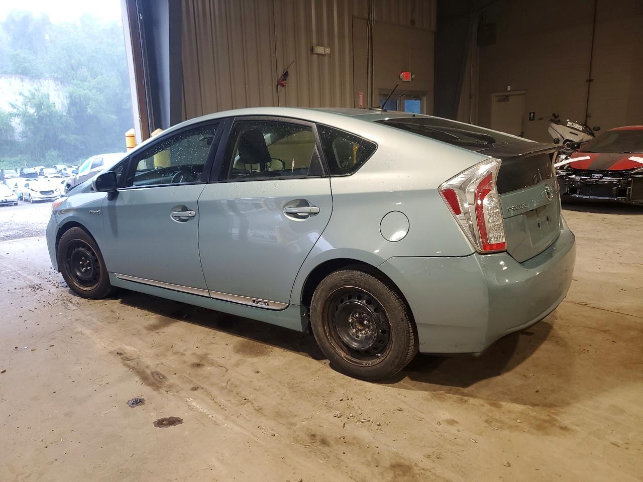 2014 Toyota Prius Three Синий vin: JTDKN3DU3E1815061
