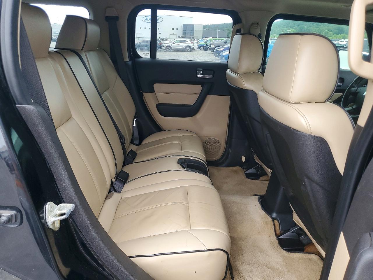 2010 Hummer H3 Luxury Черный vin: 5GTMNJEE0A8114962